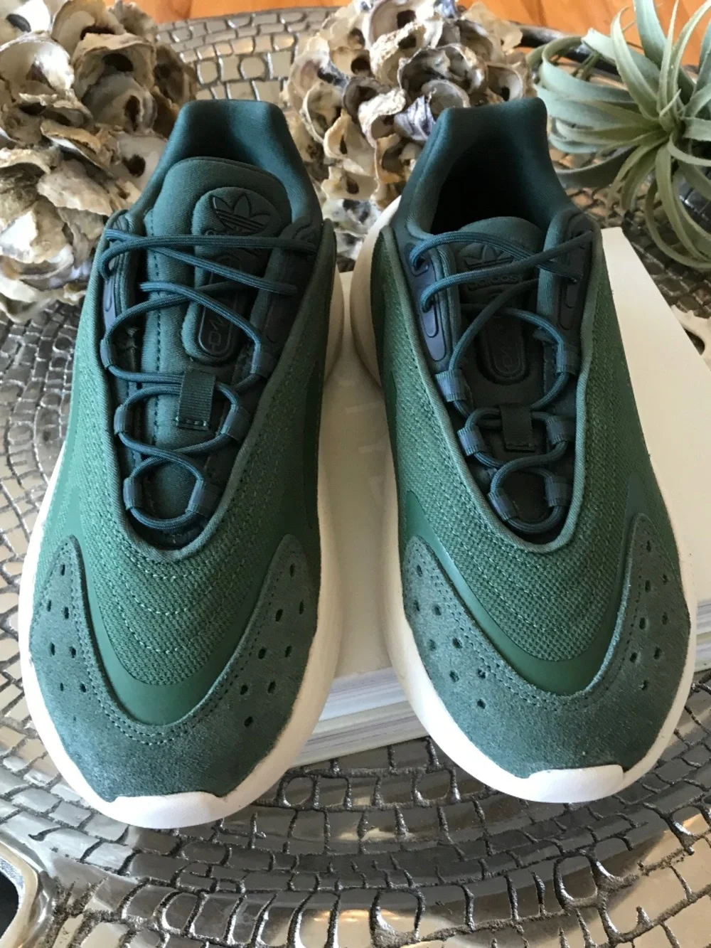 GORPCORE 90’S RETRO ADIDAS OZELIA SHADOW GREEN OXIDE SNEAKERS